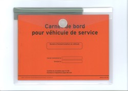 Pochette de protection avec carnet de bord véhicule de service à l'intérieur